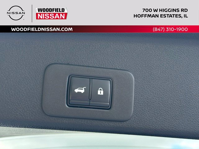 Certified 2025 Nissan Murano SV AWD/4WD image 19