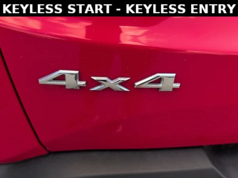 Used 2023 Jeep Renegade Latitude w/ Premium Group AWD/4WD image 6