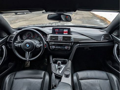 Used 2020 BMW M4 Coupe w/ Competition Package image 22