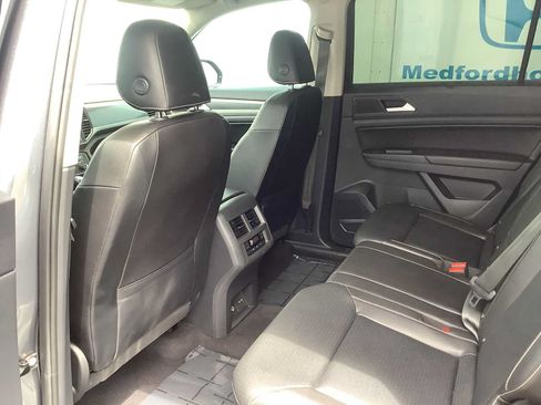 Used 2021 Volkswagen Atlas SE AWD/4WD image 12