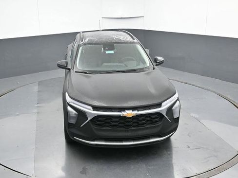 New 2026 Chevrolet Trax LT w/ Driver Confidence Package image 24