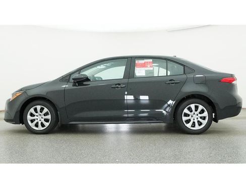 New 2026 Toyota Corolla LE FWD image 19