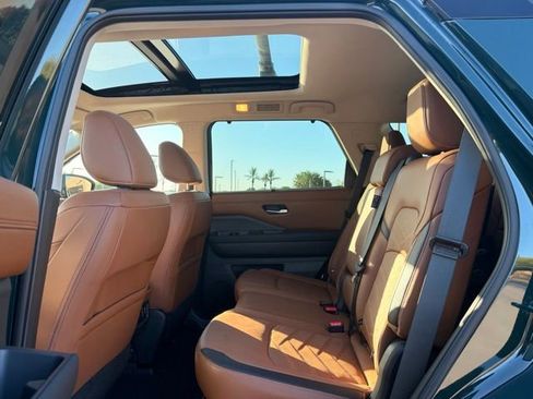 Used 2025 Nissan Pathfinder Platinum w/ Cargo Package AWD/4WD image 24