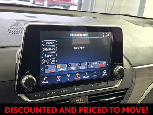 Used 2024 Nissan Altima 2.5 SV image 20