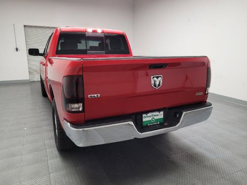 Used 2018 RAM 1500 Classic SLT image 6