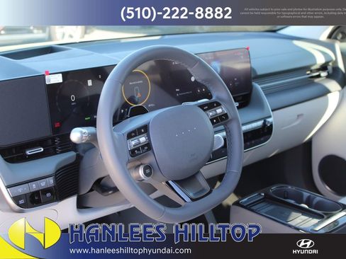 Used 2025 Hyundai Ioniq 5 Limited image 12