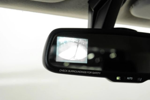 Used 2012 Toyota FJ Cruiser 2WD w/ Convenience Pkg image 26