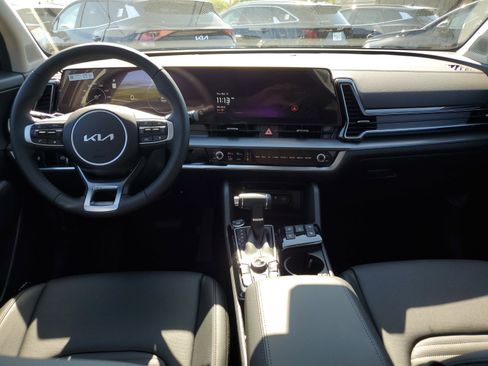 New 2025 Kia Sportage SX image 13