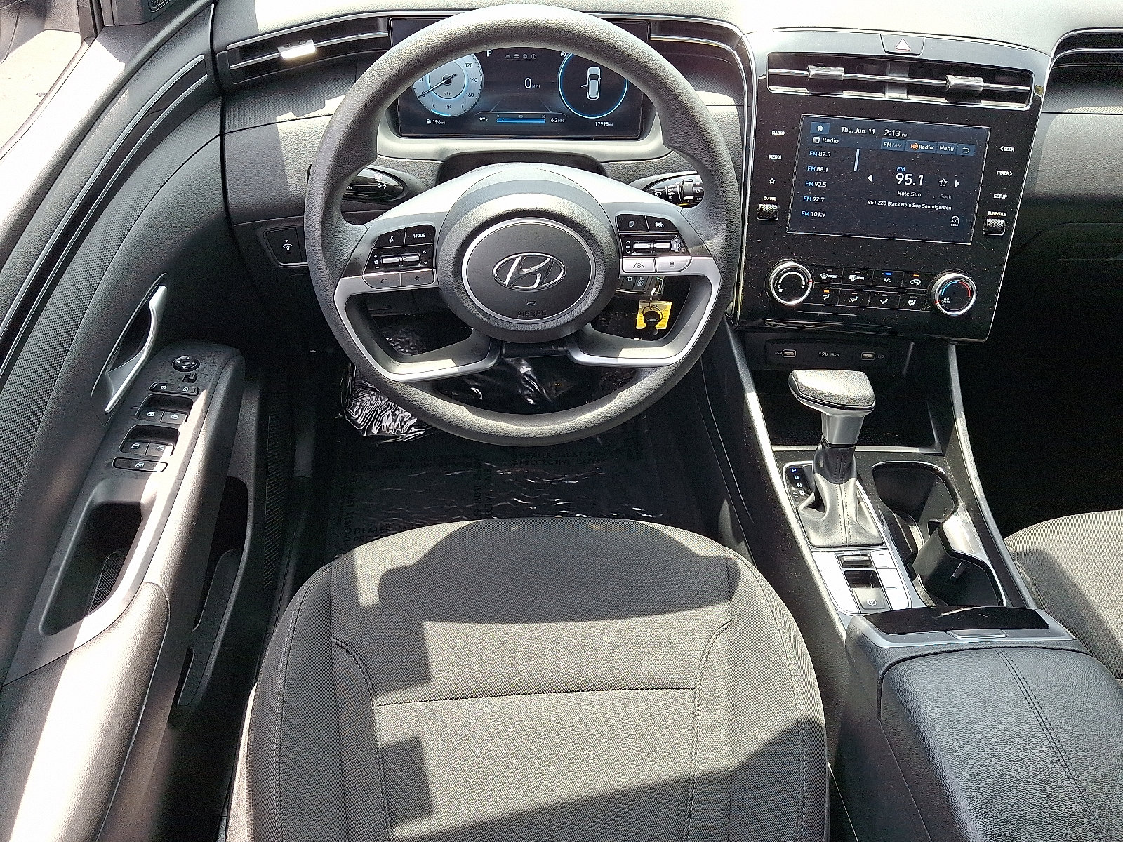 Used 2024 Hyundai Tucson SE AWD/4WD image 13