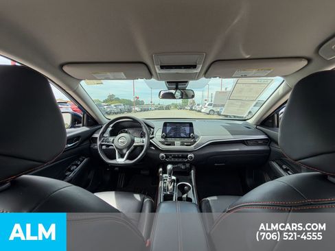 Used 2025 Nissan Altima 2.5 SR image 17