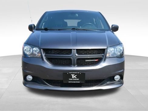 Used 2018 Dodge Grand Caravan GT w/ Safety Sphere Group FWD image 11