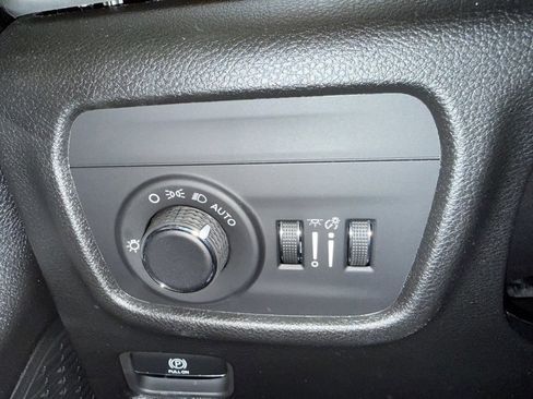 New 2026 Jeep Grand Cherokee Laredo image 23