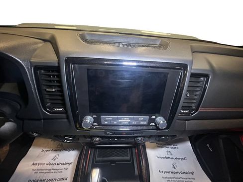Certified 2023 Nissan Frontier PRO-4X w/ Pro Convenience Package AWD/4WD image 11