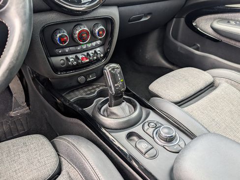 Used 2022 MINI Cooper Clubman S w/ Premium Package AWD/4WD image 21