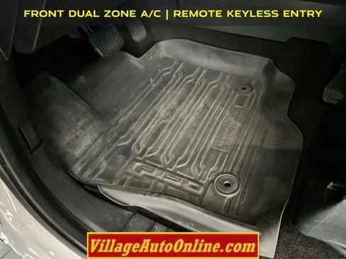 Used 2020 Ford F150 Lariat w/ Equipment Group 502A Luxury image 19