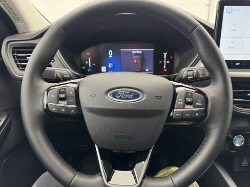 Used 2025 Ford Escape Active w/ Tech Pack #1 FWD image 18