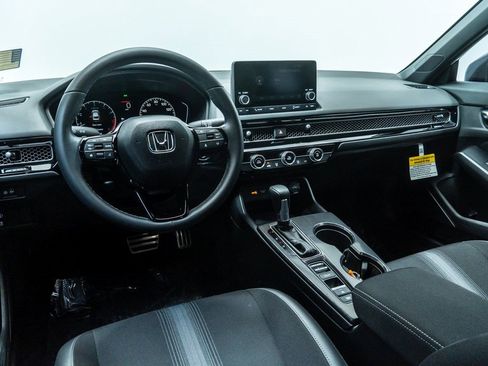 Used 2024 Honda Civic Sport image 4