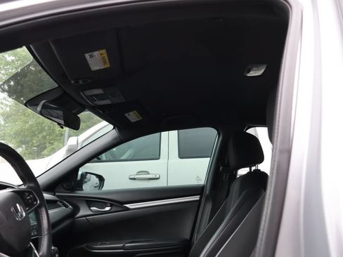 Used 2021 Honda Civic Sport image 10