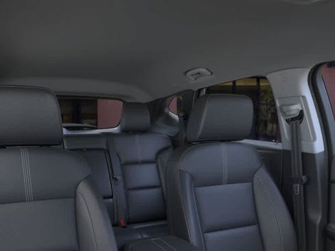 New 2026 Chevrolet Blazer LT w/ Sound & Technology Package FWD image 24