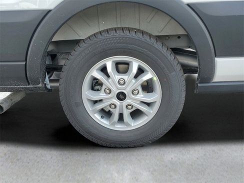 New 2025 Ford Transit 350 XL image 5