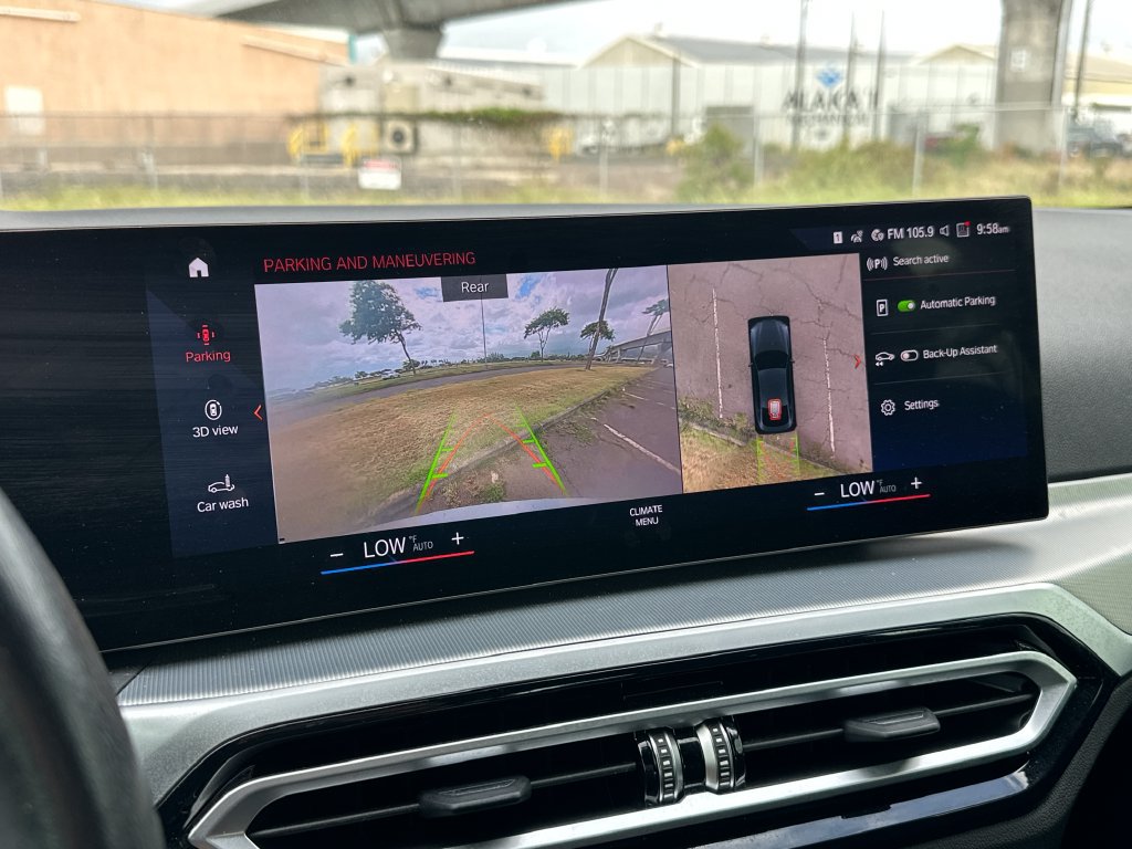 Used 2023 BMW i4 eDrive40 w/ Parking Assistance Package RWD image 17