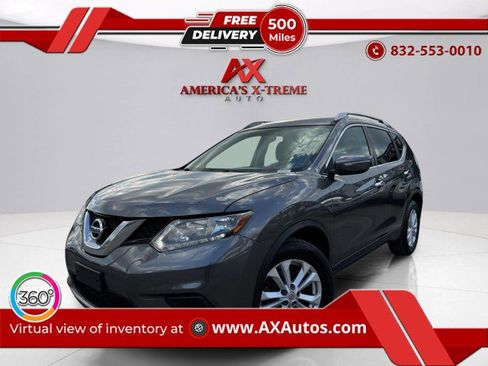 Used 2015 Nissan Rogue SV image 1