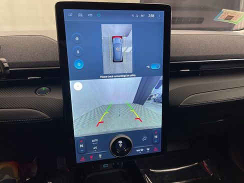 Used 2021 Ford Mustang Mach-E Premium image 17