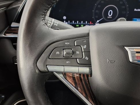 Used 2024 Cadillac Escalade ESV Premium Luxury image 13