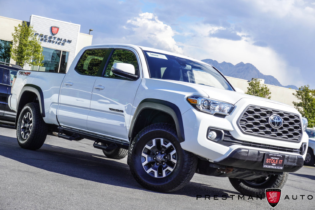 Used 2021 Toyota Tacoma TRD Off-Road w/ TRD Premium Off Road Package AWD/4WD image 1