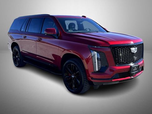 Certified 2025 Cadillac Escalade ESV Sport AWD/4WD image 3