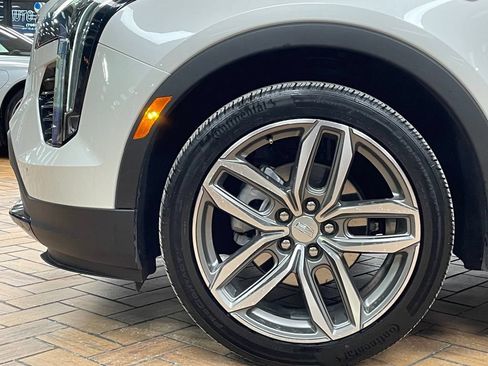 Used 2023 Cadillac XT4 Sport AWD/4WD image 5