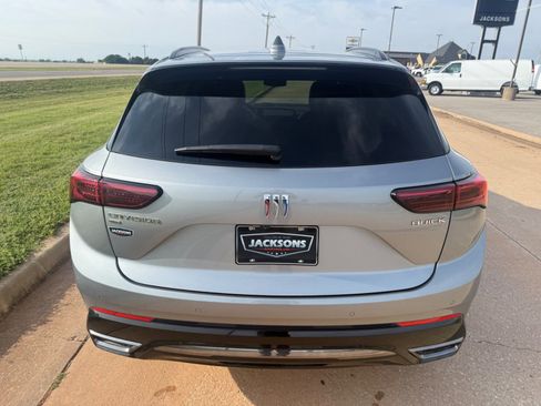 Used 2025 Buick Envision Sport Touring image 4