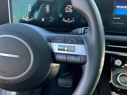 Used 2025 Hyundai Tucson SEL image 24