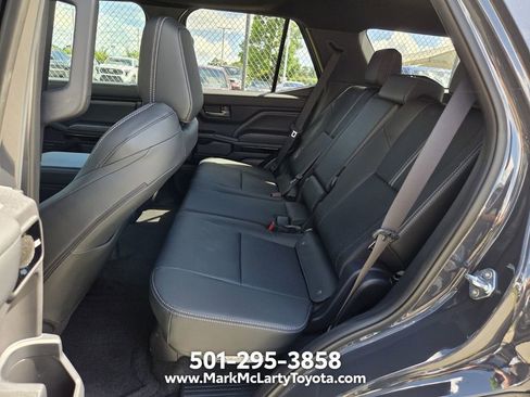 Used 2026 Toyota 4Runner Limited AWD/4WD image 8