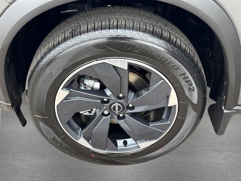 New 2026 Nissan Rogue SV image 12