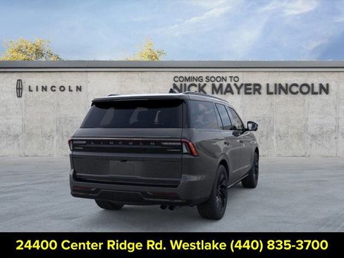 New 2026 Lincoln Navigator Reserve w/ Jet Appearance Package image 8