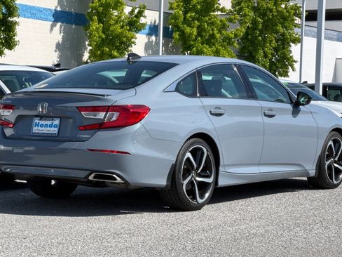 Used 2022 Honda Accord Sport image 8