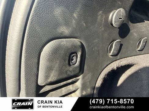 Used 2018 Jeep Grand Cherokee Altitude AWD/4WD image 15
