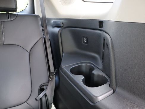 Used 2023 Honda Pilot Touring image 43