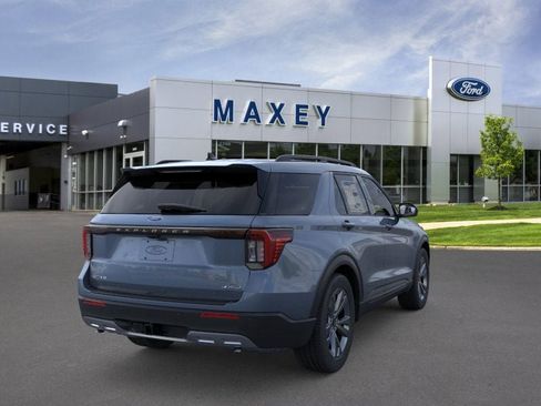 Used 2026 Ford Explorer Active w/ Active Comfort Package image 8