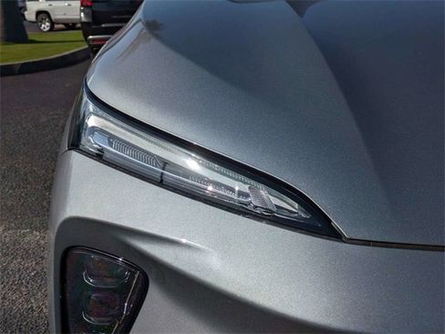 New 2025 Buick Envision Sport Touring image 10