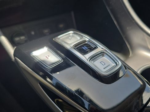 Used 2023 Hyundai Sonata SEL FWD image 32