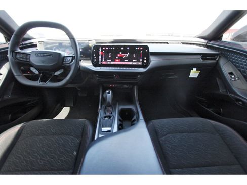 Used 2025 Dodge Charger Daytona R/T w/ Quick Order Package 25M R/T AWD/4WD image 10