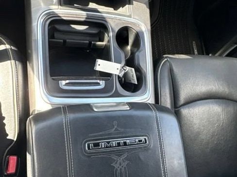 Used 2017 RAM 1500 Limited AWD/4WD image 19