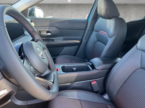 New 2026 Nissan Kicks SR w/ Cold Weather Package image 19