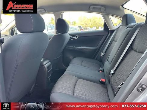 Used 2019 Nissan Sentra SV FWD image 13