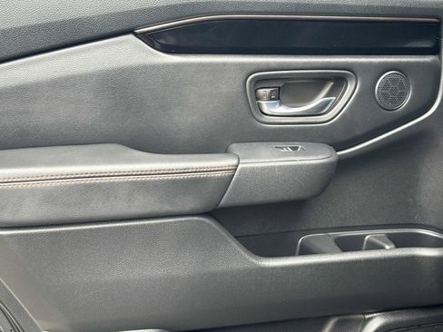 Certified 2023 Honda Pilot TrailSport image 14