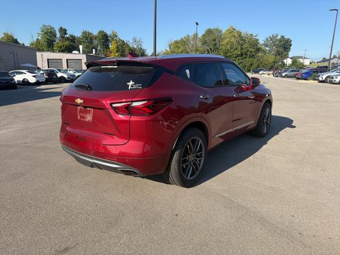 Used 2019 Chevrolet Blazer Premier w/ Sun and Wheels Package FWD image 3