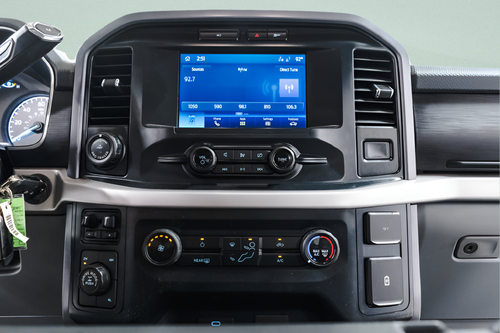 Used 2022 Ford F150 XLT w/ Trailer Tow Package AWD/4WD image 13