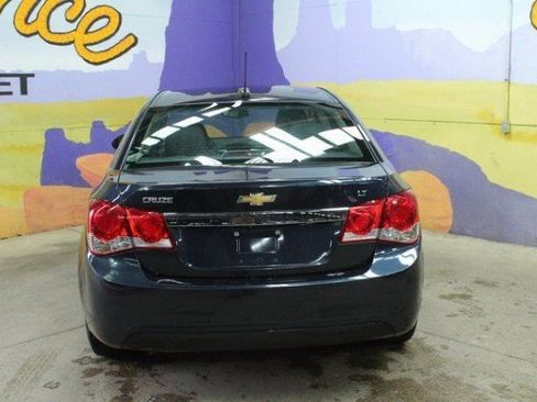 Used 2015 Chevrolet Cruze LT image 3